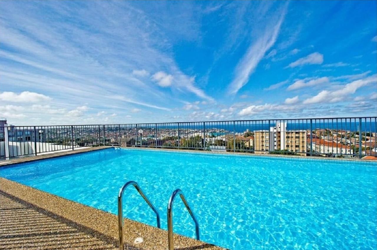 Holidayrento Bondi Beach Ocean View Rooftop Pool ซิดนีย์ ภายนอก รูปภาพ
